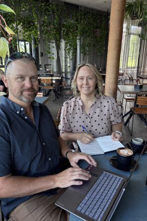 Kelly & Liam Nunns, Bendigo local website designers-